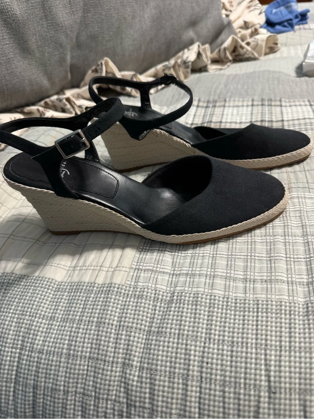 LifeStride Black Canvas Espadrille Ankle Strap Wedge Sandals   Size 8.5